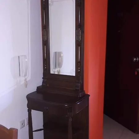 παλίρροια * ثيولوغوس